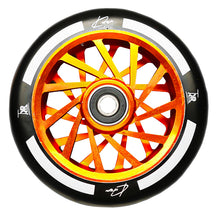 Lade das Bild in den Galerie-Viewer, Kiran Reese Signature Wheels 110mm - Orange
